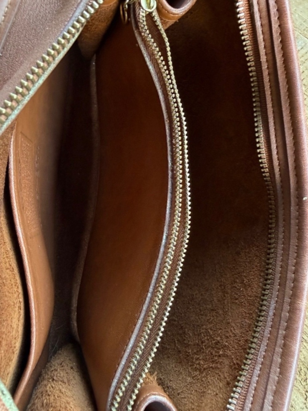 Vintage Coach 9974 - The Multi-Compartment Zip bag - Picture 13 of 14